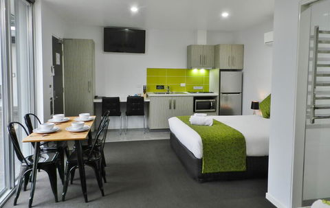 Motel 24 - Accommodation QLD 3