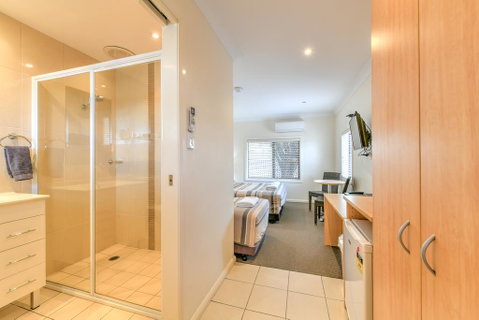Motel Grande - Accommodation QLD 0