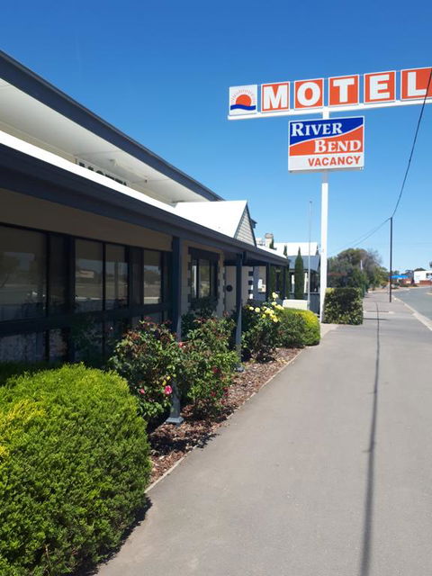Motel Riverbend - Accommodation QLD 3