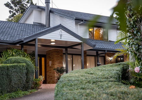 Mountain Sanctuary B&B - Accommodation QLD 2