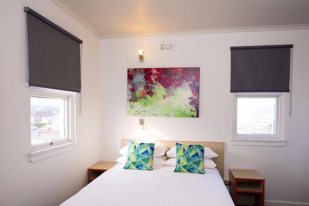  Accommodation QLD