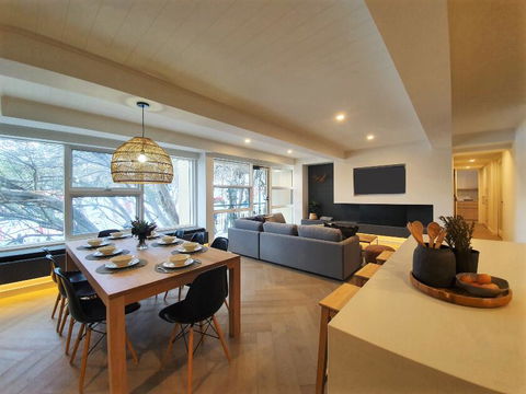 Mt Buller Chalet Hotel & Suites - Accommodation QLD 3