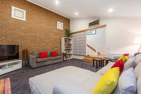 Mt Martha Retreat - Accommodation QLD 2