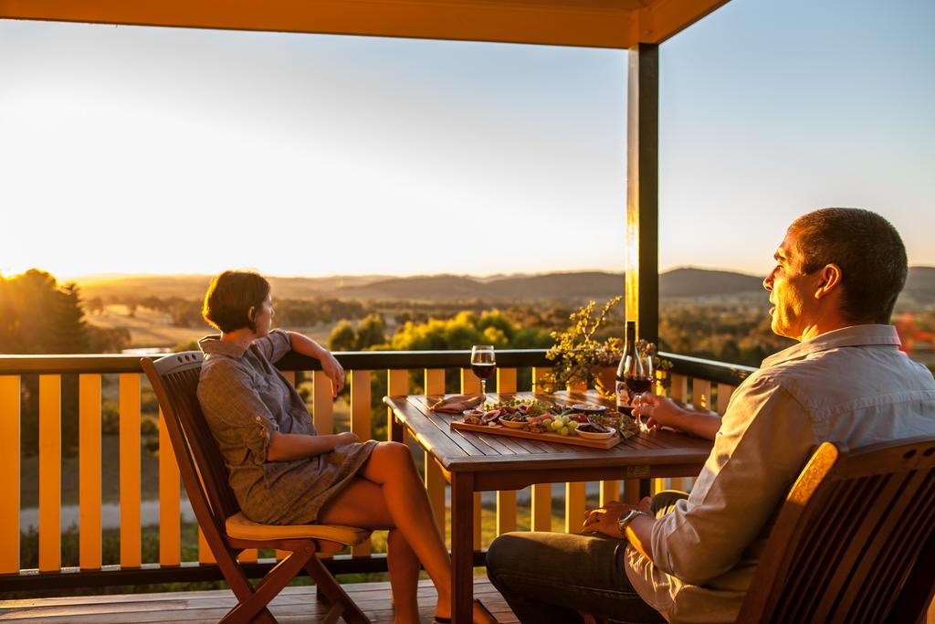 Frog Rock NSW Accommodation QLD