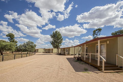 Mungo Lodge - Accommodation QLD 2