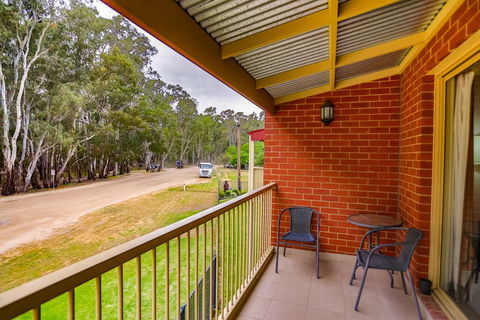 Murray Waters Motor Inn & Apartments - Accommodation QLD 1