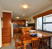 Myall Manor - Accommodation QLD