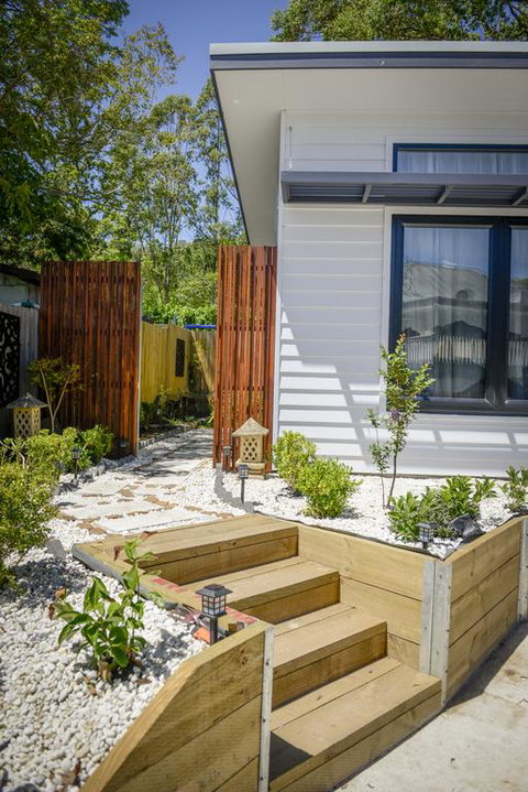 Myrtle Tree Lodge - Trunks - Accommodation QLD 3