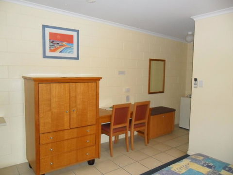 Nanango Antler Motel - Accommodation QLD 0