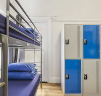 Nate's Place Backpackers Melbourne - Accommodation QLD