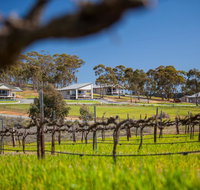 Neagles Retreat Villas - Accommodation QLD