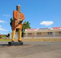 Ned Kelly's Motel - Accommodation QLD