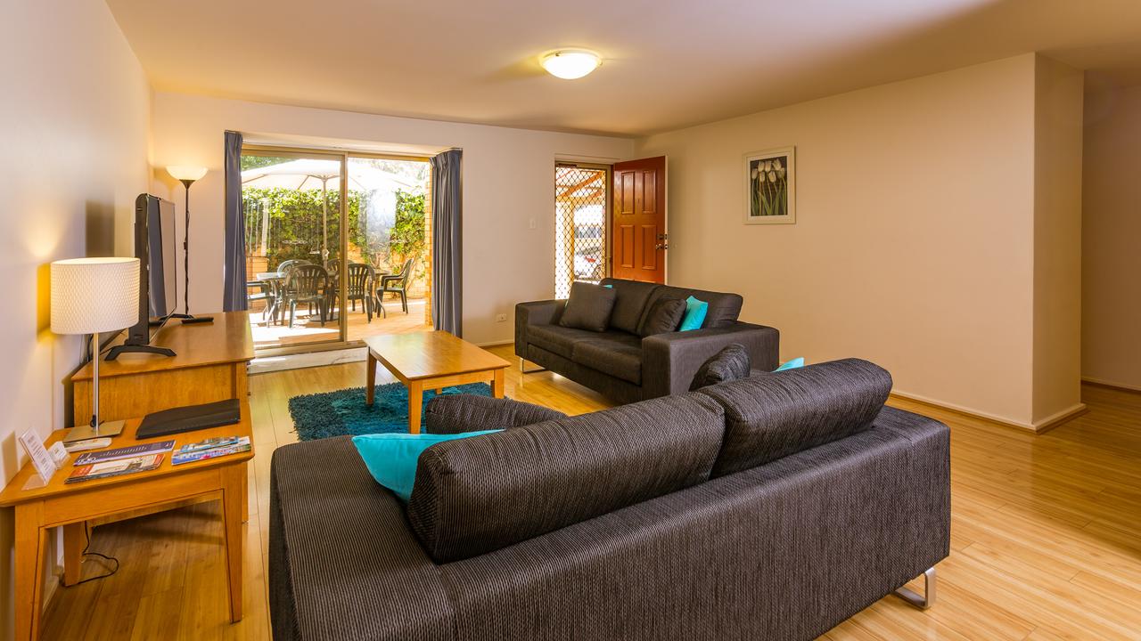  Accommodation QLD