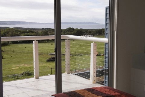 Cosy Corner Sea View Apartments - Accommodation QLD 9