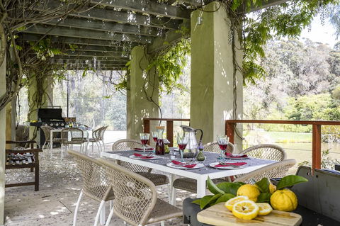 Grand Mercure Basildene Manor - Accommodation QLD 6