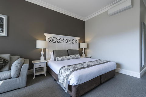 Grand Mercure Basildene Manor - Accommodation QLD 17