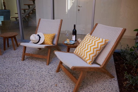 The Urban Beach House - Accommodation QLD 9