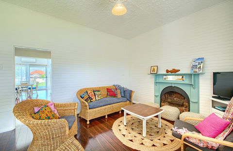 Jeffries Cottage - Accommodation QLD 17