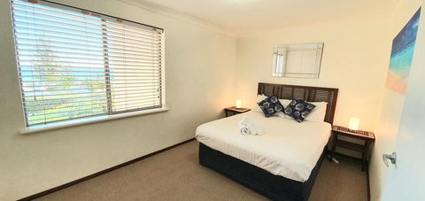 Scarborough Beach Front Resort - Shell Ten - Accommodation QLD 3