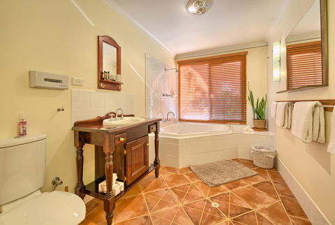 Spencer Suites Albany - Accommodation QLD 7