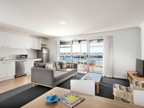 Be. Fremantle - Accommodation QLD 14