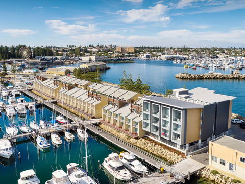 Be. Fremantle - Accommodation QLD 0