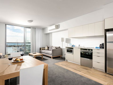 Be. Fremantle - Accommodation QLD 24