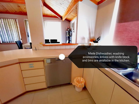 Cosy Easy Access Home Near Perth CBD And Fremantle - Accommodation QLD 8