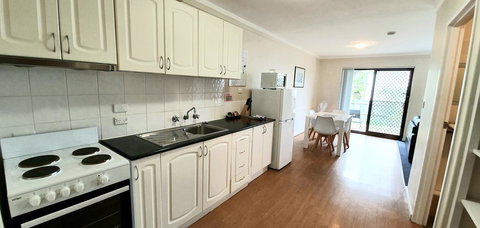 West Beach Lagoon 202 - Quiet & Ground Floor! - Accommodation QLD 6