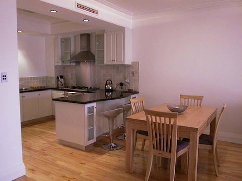 West End District Apartments - Accommodation QLD 21