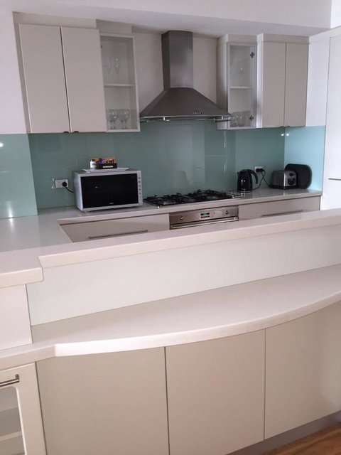 West End District Apartments - Accommodation QLD 2