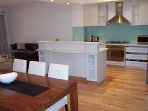 West End District Apartments - Accommodation QLD 18