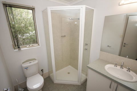 Fern Creek - Accommodation QLD 10