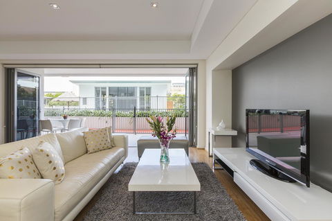 Gallery Serviced Apartments - Accommodation QLD 18