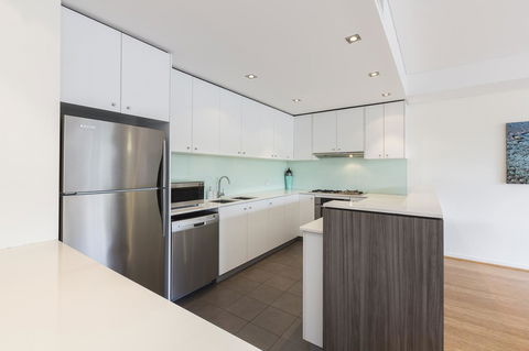 Gallery Serviced Apartments - Accommodation QLD 7