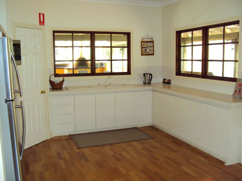 Riverglen Chalets - Accommodation QLD 24