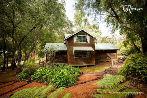Riverglen Chalets - Accommodation QLD 30