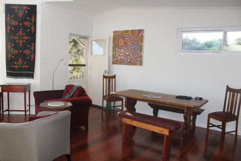 Lotti's House - Accommodation QLD 27