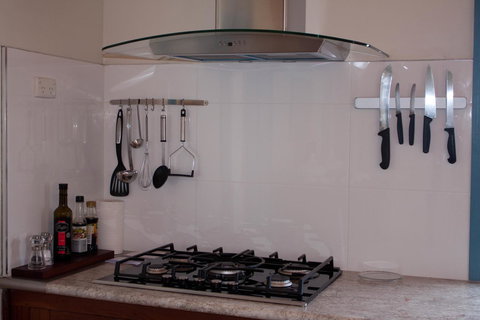 Lotti's House - Accommodation QLD 8