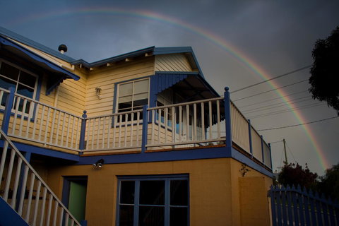 Lotti's House - Accommodation QLD 11