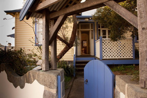 Lotti's House - Accommodation QLD 1