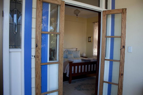 Lotti's House - Accommodation QLD 3