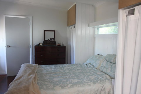 Lotti's House - Accommodation QLD 22