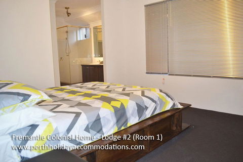 Fremantle Colonial Home - Accommodation QLD 9