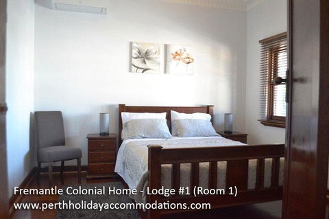 Fremantle Colonial Home - Accommodation QLD 37