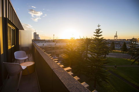 Quest Fremantle - Accommodation QLD 4