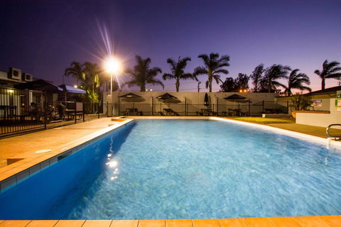 Nightcap At Wintersun Hotel - Accommodation QLD 9