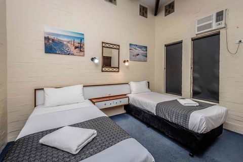 Nightcap At Wintersun Hotel - Accommodation QLD 14