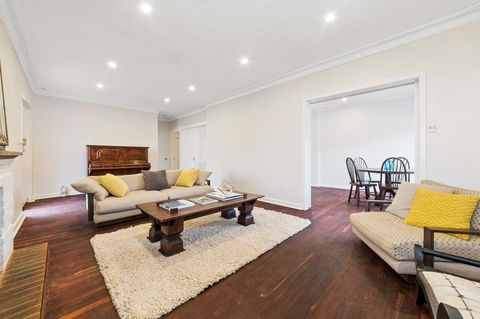 Inglewood Comfort - Accommodation QLD 10