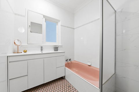 Inglewood Comfort - Accommodation QLD 11